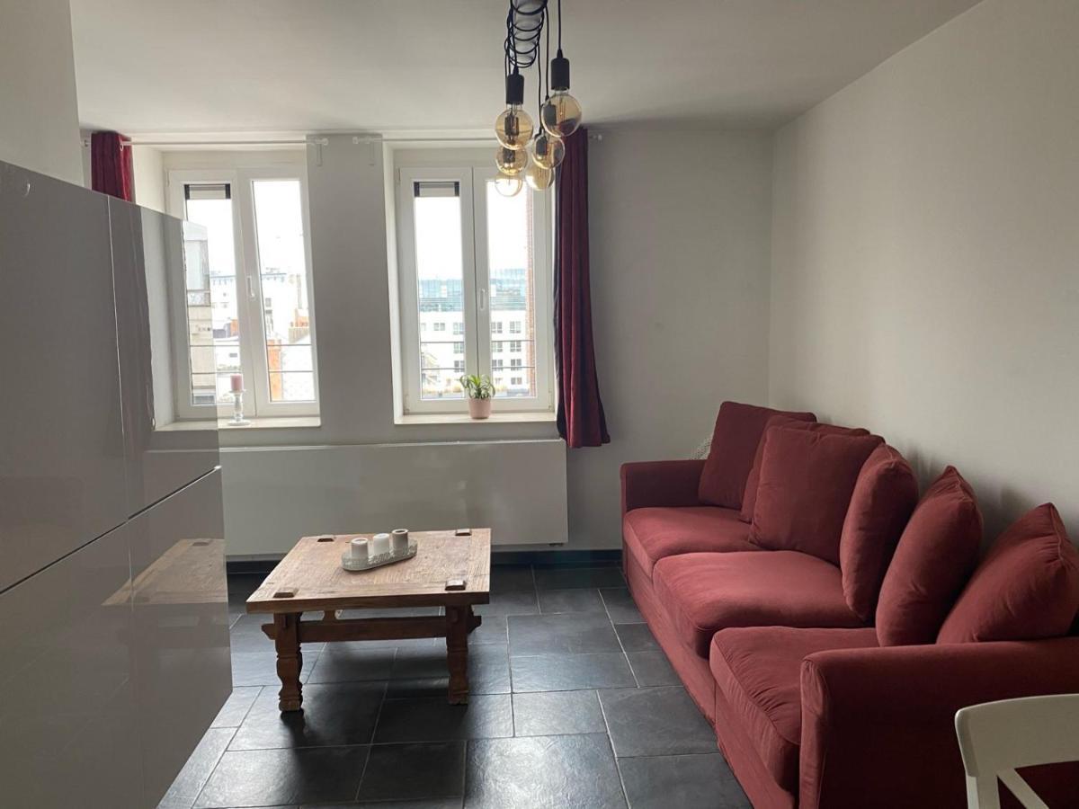 Louise 47 Red Appartement Brussel Buitenkant foto